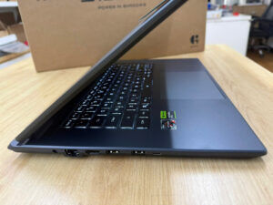Laptop Gigabyte EAGLE GL6J EAGLE-9MJR2VNF93SH (AMD Ryzen™ 5 7533HS/ 16GB DDR5/ 512GB SSD/ 16 FHD+ 165Hz/ RTX™ 4050 6GB/ Windows 11 Home/ HD (720p) IR/ 61Wh/ Space Gray/ 2Y) - thực tế 5
