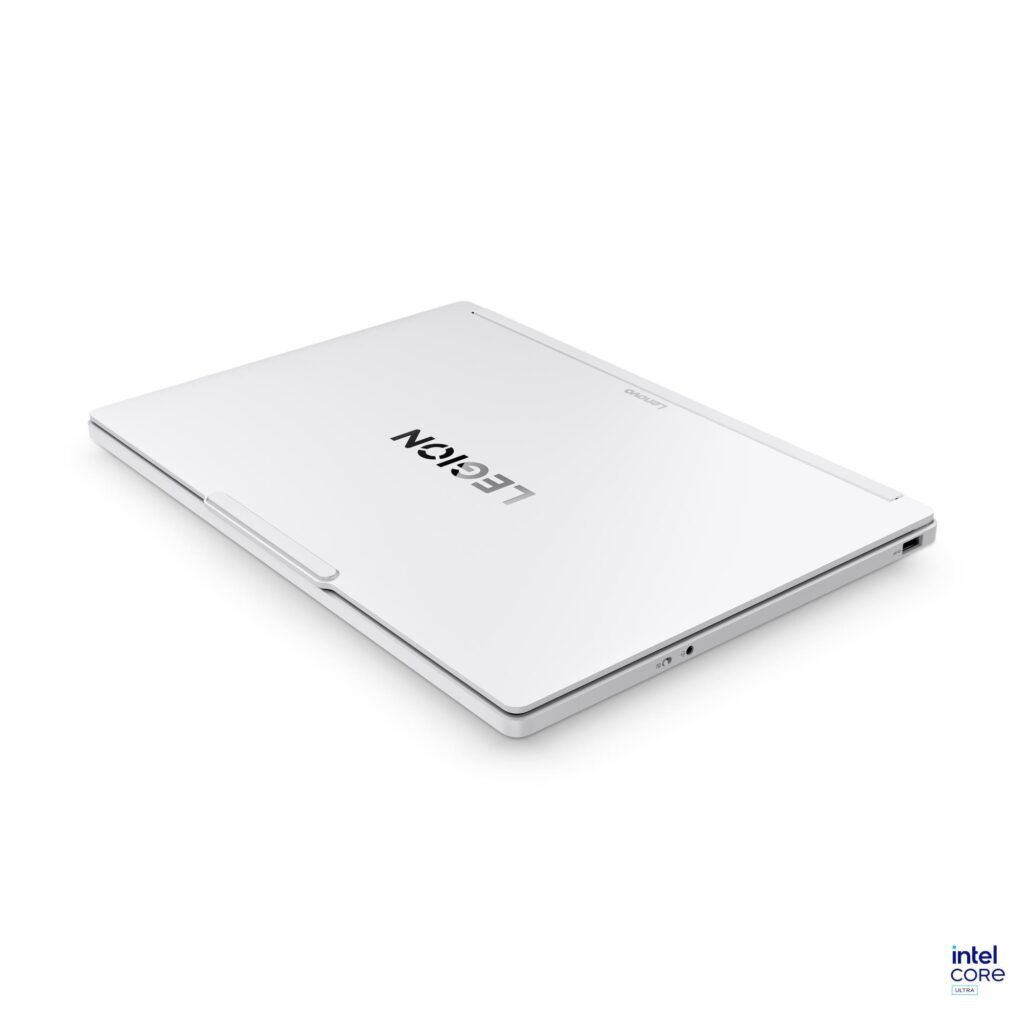 Laptop Lenovo Legion 5 15IAX11 83VK00A3VN - cổng kết nối