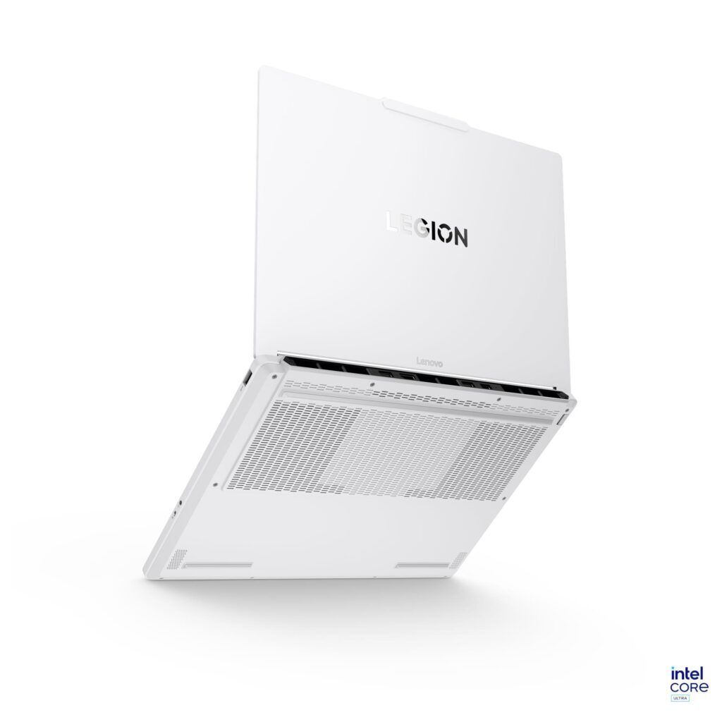 Laptop Lenovo Legion 5 15IAX11 83VK00A3VN - mặt lưng